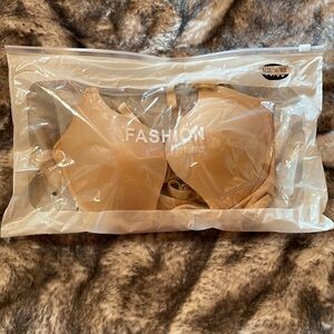 SHEIN 🆕 bra for low back and low front dress